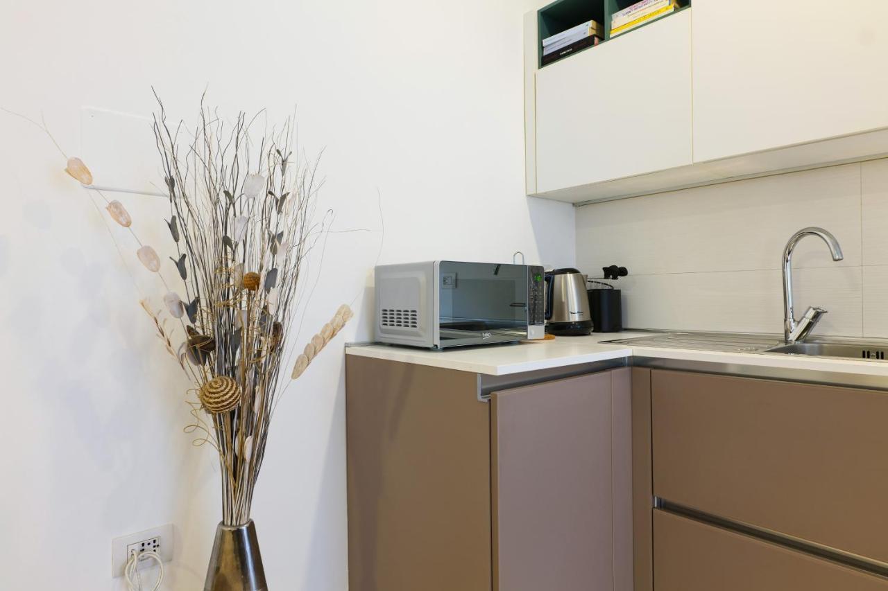 Primopiano - Savona Appartement Milaan Buitenkant foto