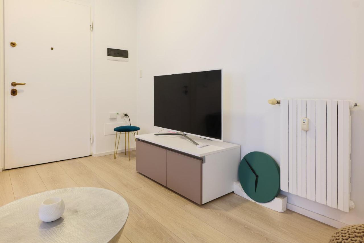 Primopiano - Savona Appartement Milaan Buitenkant foto