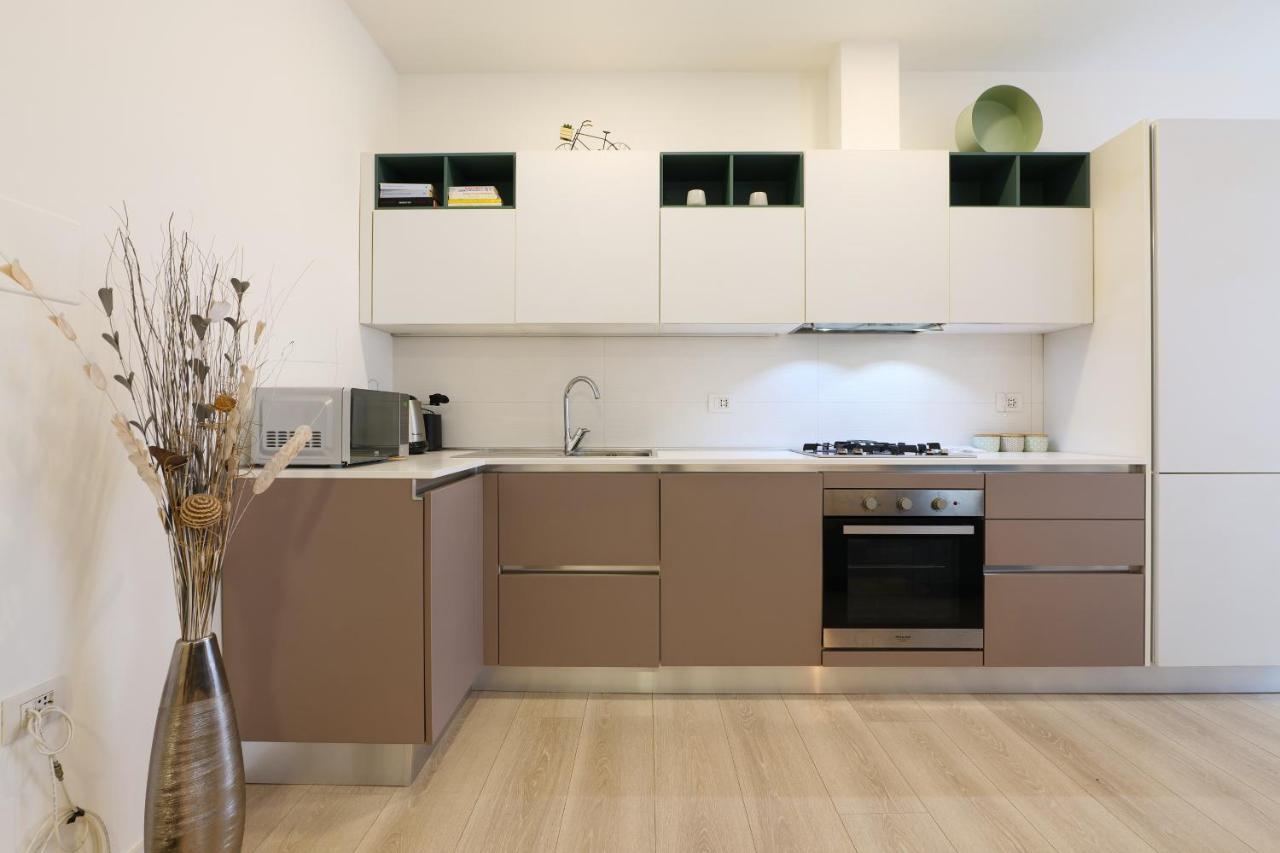 Primopiano - Savona Appartement Milaan Buitenkant foto