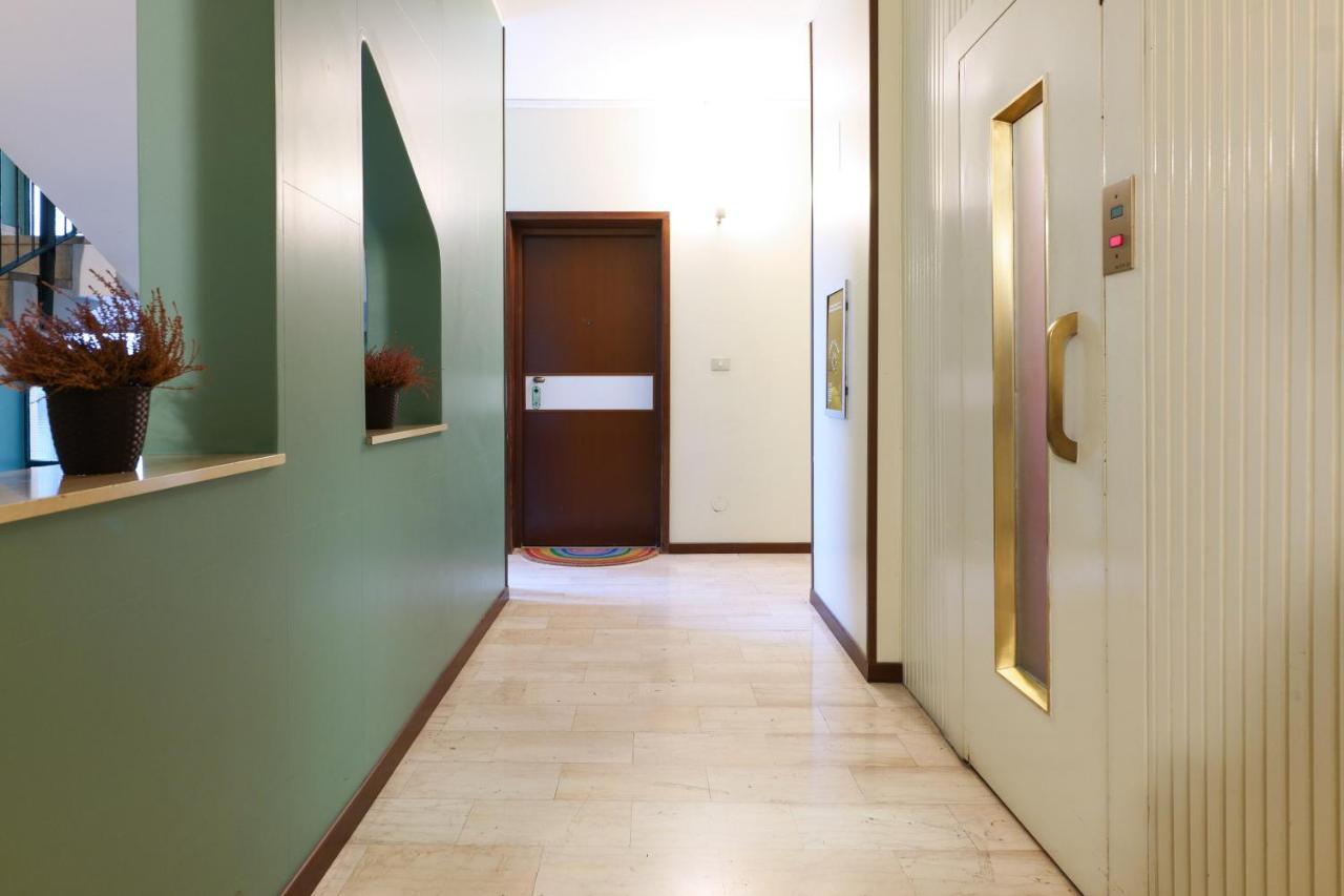 Primopiano - Savona Appartement Milaan Buitenkant foto